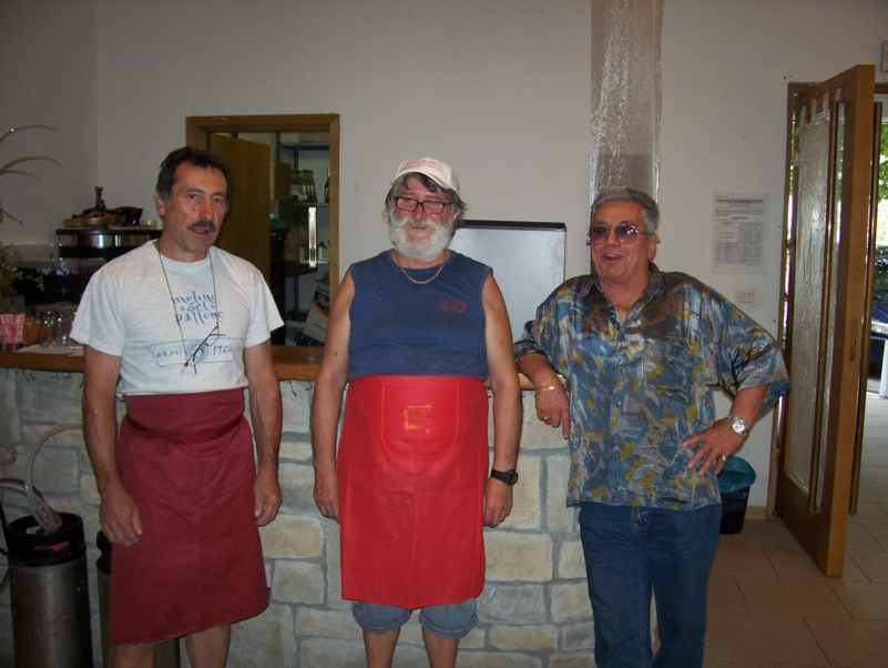  Image name: Estate199.jpg 
 width: 801 pixel 
 height: 602 pixel 
 Size: 350312 bytes 
 Click to enlarge 